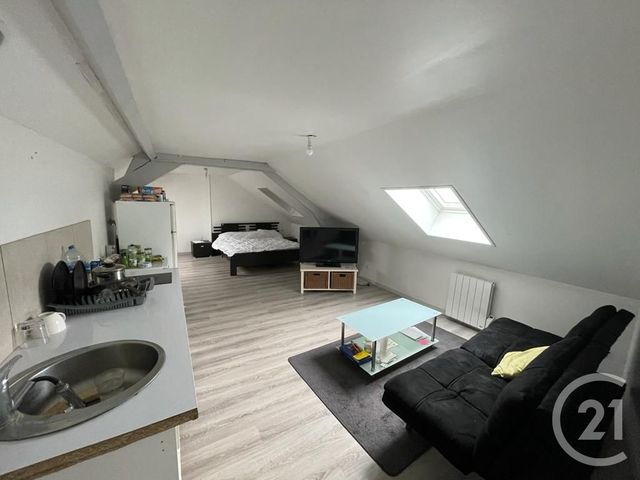 Studio à louer - 1 pièce - 22.5 m2 - MONTDIDIER - 80 - PICARDIE - Century 21 Alliance