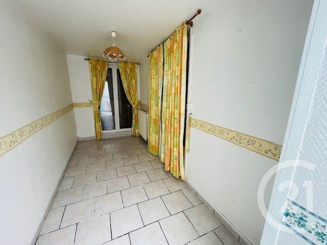 Afficher la photo en grand maison à vendre - 5 pièces - 97.0 m2 - MONTDIDIER - 80 - PICARDIE - Century 21 Alliance