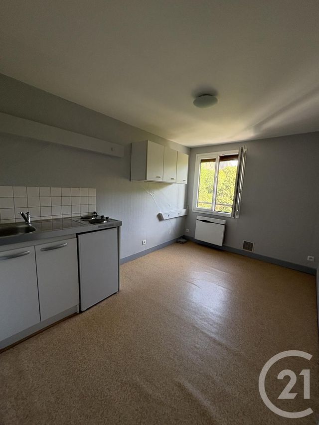 Appartement F1 à louer - 2 pièces - 26.19 m2 - MONTDIDIER - 80 - PICARDIE - Century 21 Alliance