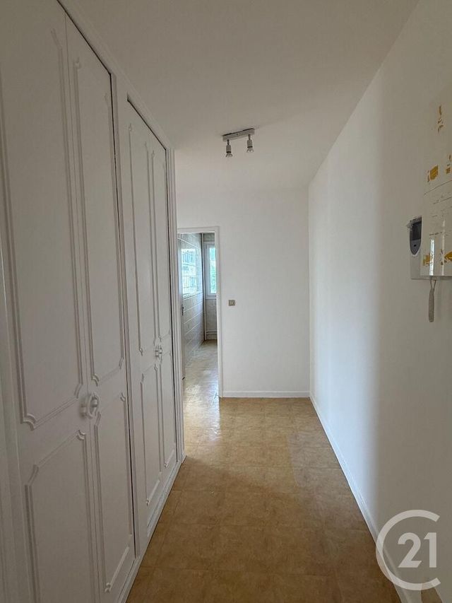 Appartement F3 à vendre - 3 pièces - 59.85 m2 - COMPIEGNE - 60 - PICARDIE - Century 21 Alliance