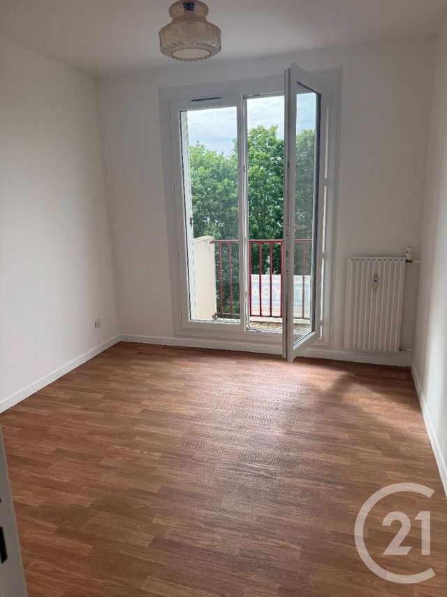 Appartement F3 à vendre - 3 pièces - 59.85 m2 - COMPIEGNE - 60 - PICARDIE - Century 21 Alliance