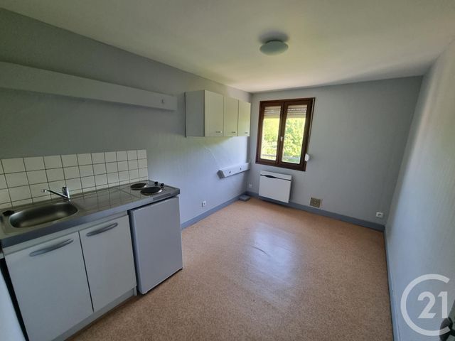 Appartement à louer - 2 pièces - 25.0 m2 - MONTDIDIER - 80 - PICARDIE - Century 21 Alliance